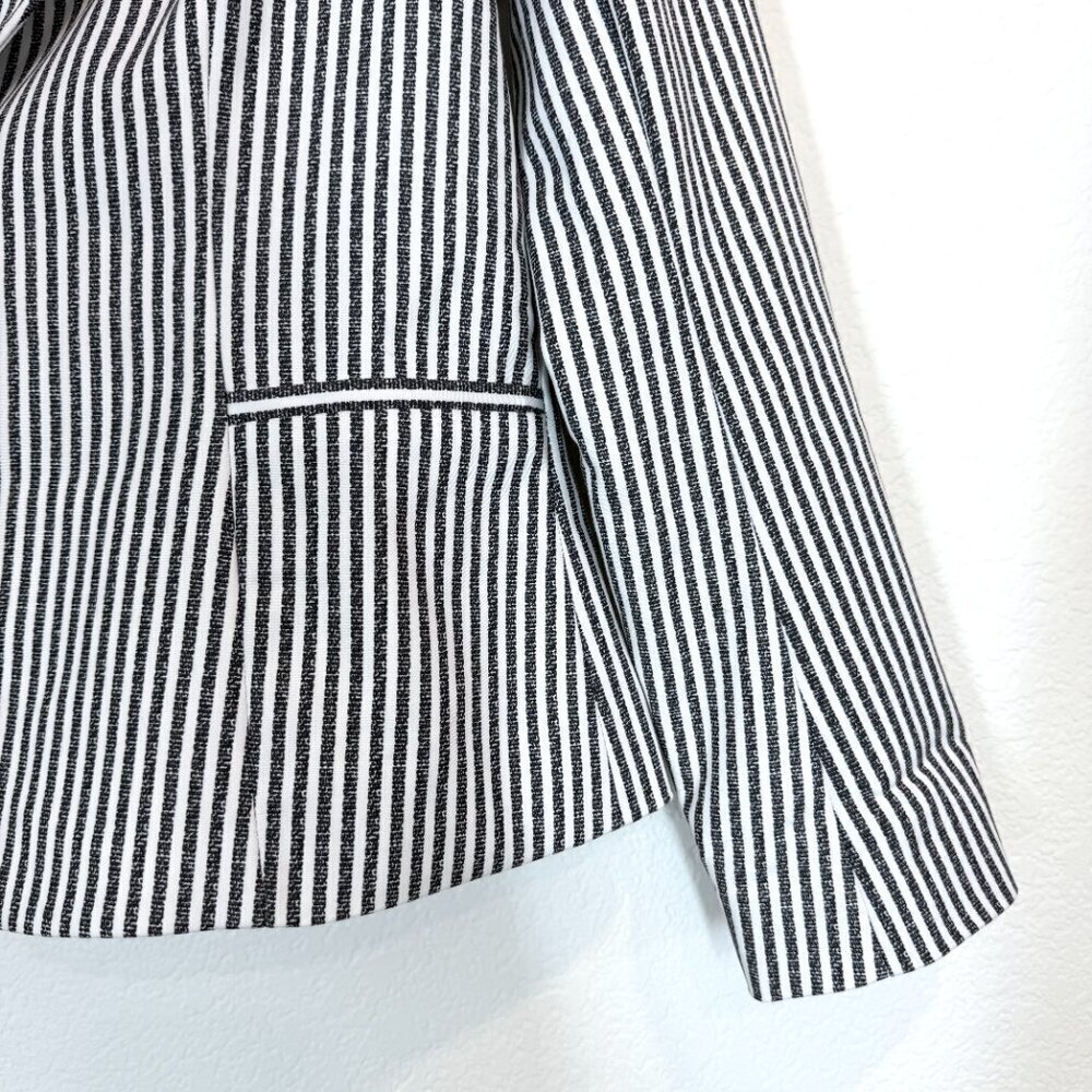 Gray White Blazer Jacket Stripe Seersucker Nautical Preppy Office Size 6 - Picture 6 of 10
